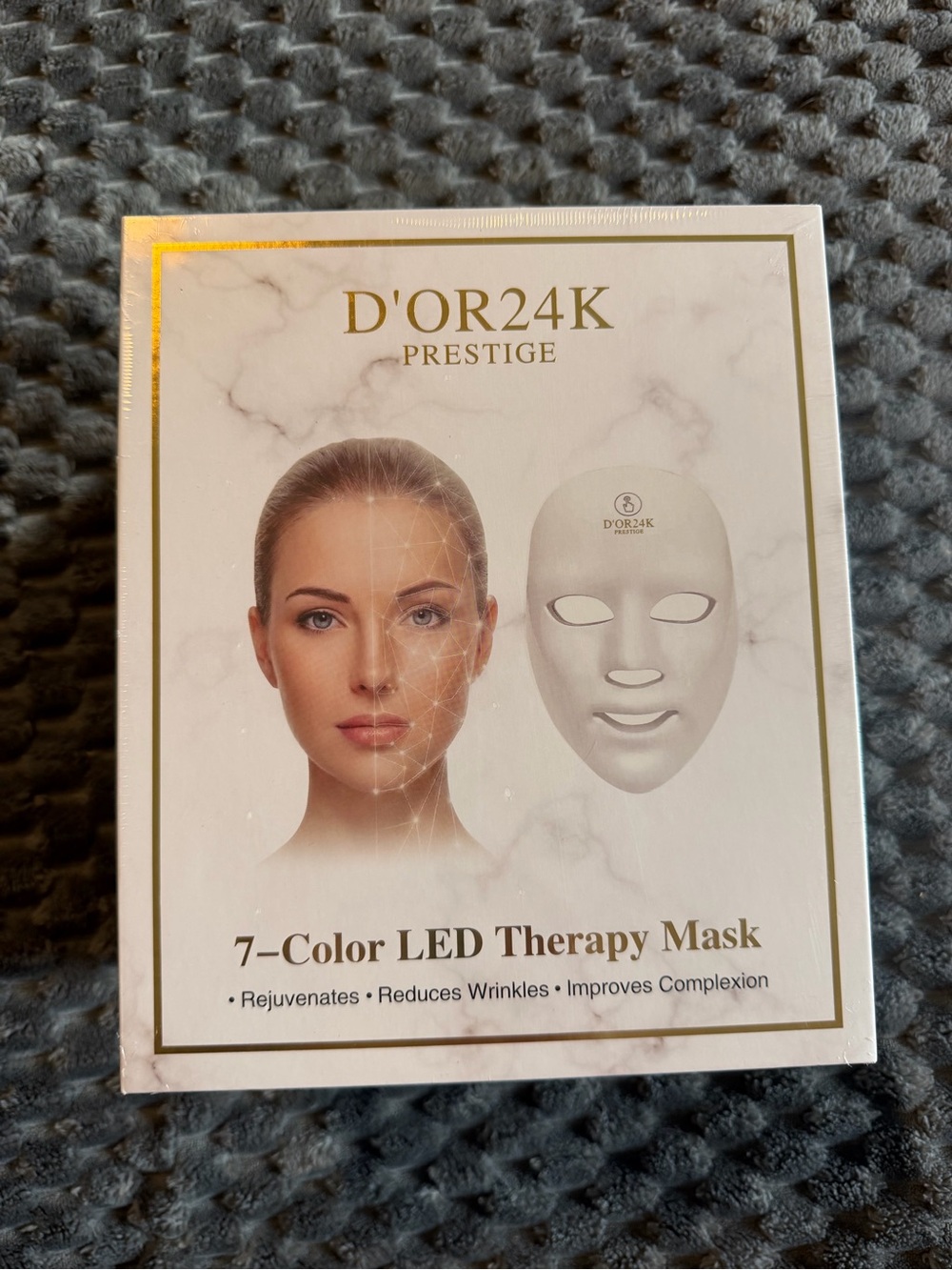 D'OR24K Prestige 7-Color LED Therapy Mask — White